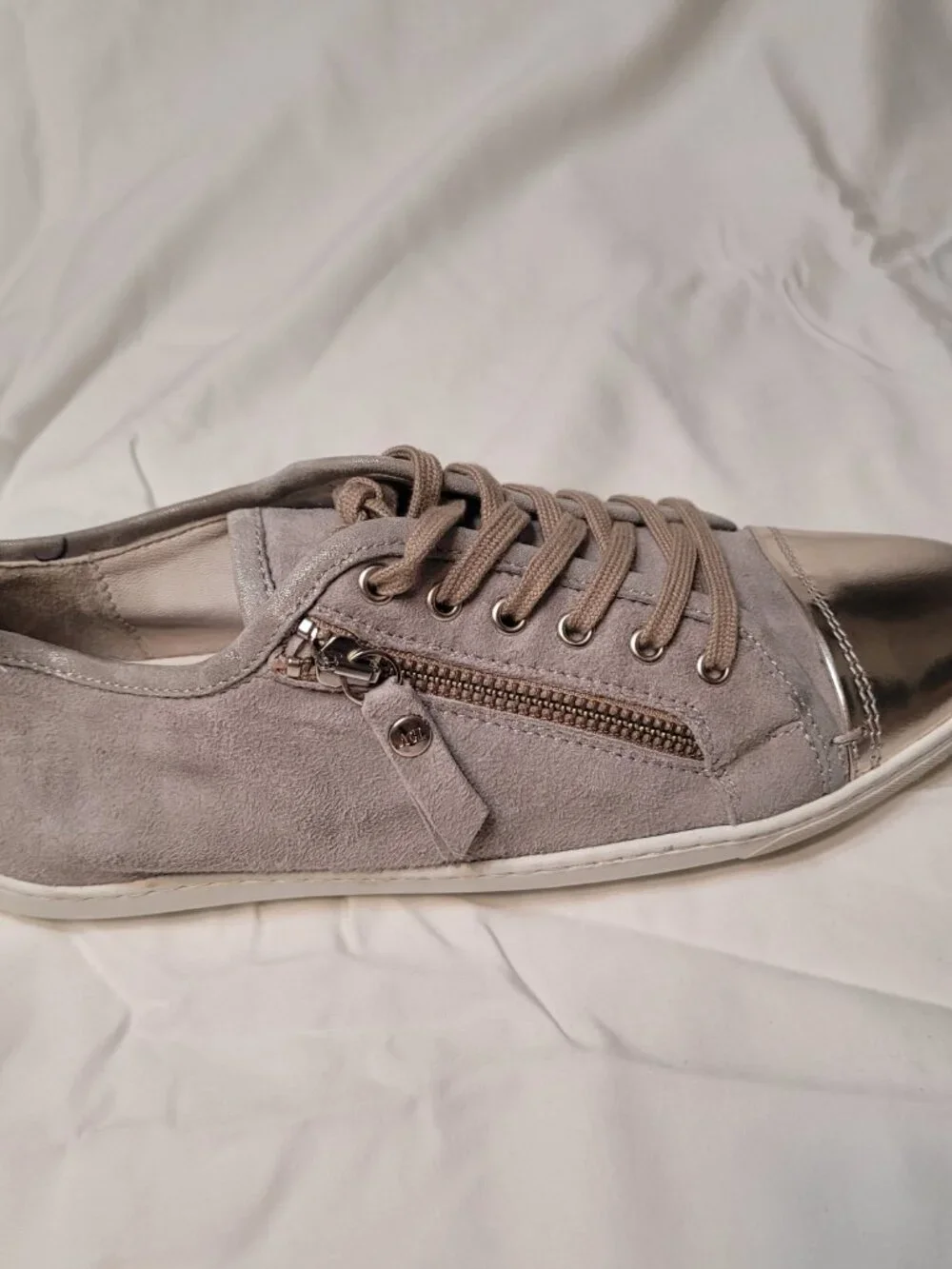 AGL, Silver Metallic Cap Toe Zip Gray Sneaker size 8/38 Made in Italy